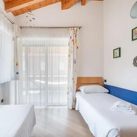 Be & Being - Katja Apartment Riva del Garda Exterior photo