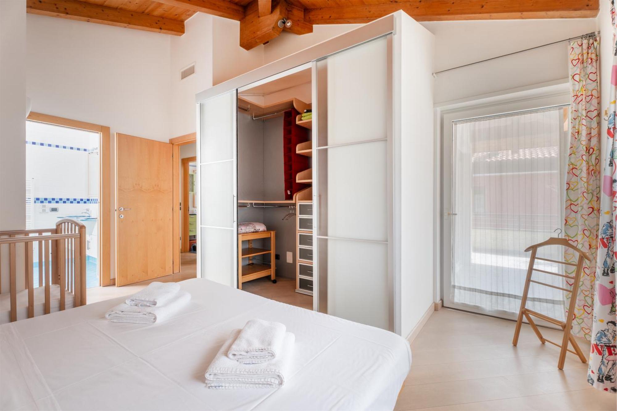 Be & Being - Katja Apartment